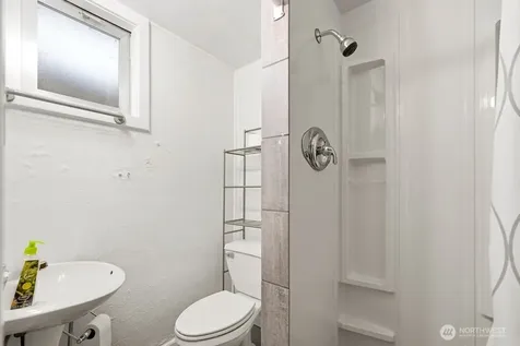 10851 Marine View Drive Seattle WA 98146