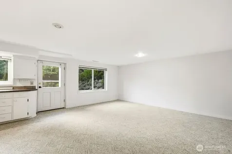10851 Marine View Drive Seattle WA 98146