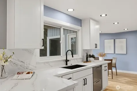 10851 Marine View Drive Seattle WA 98146