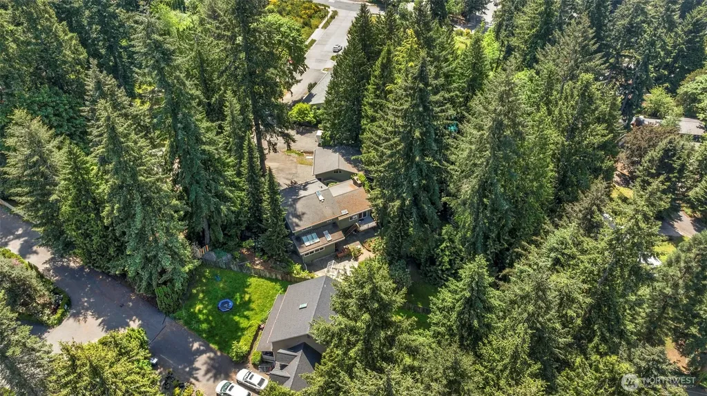 8941 170th Court NE Redmond WA 98052
