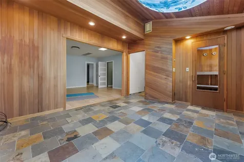 8941 170th Court NE Redmond WA 98052