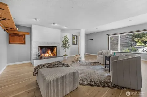 8941 170th Court NE Redmond WA 98052