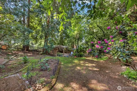 8941 170th Court NE Redmond WA 98052