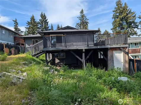 1216 E 60th Tacoma WA 98404
