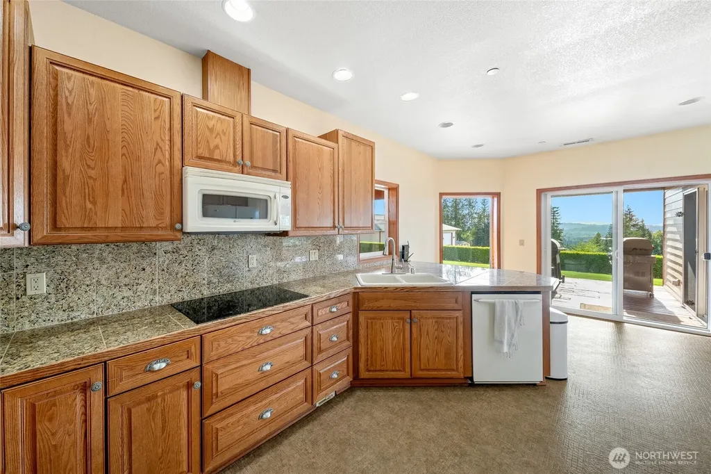 142 Nugget Drive Centralia WA 98531
