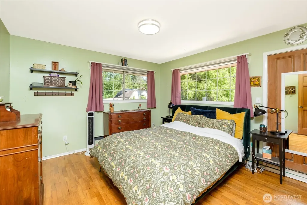 4003 S Tiller Road Port Angeles WA 98362