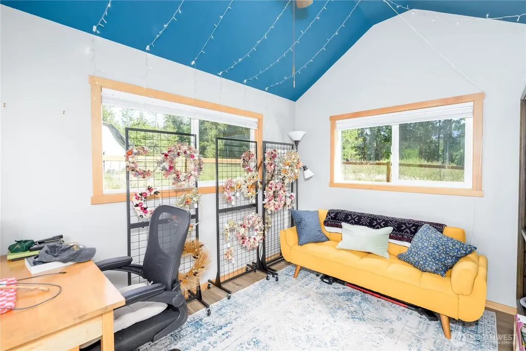 4003 S Tiller Road Port Angeles WA 98362