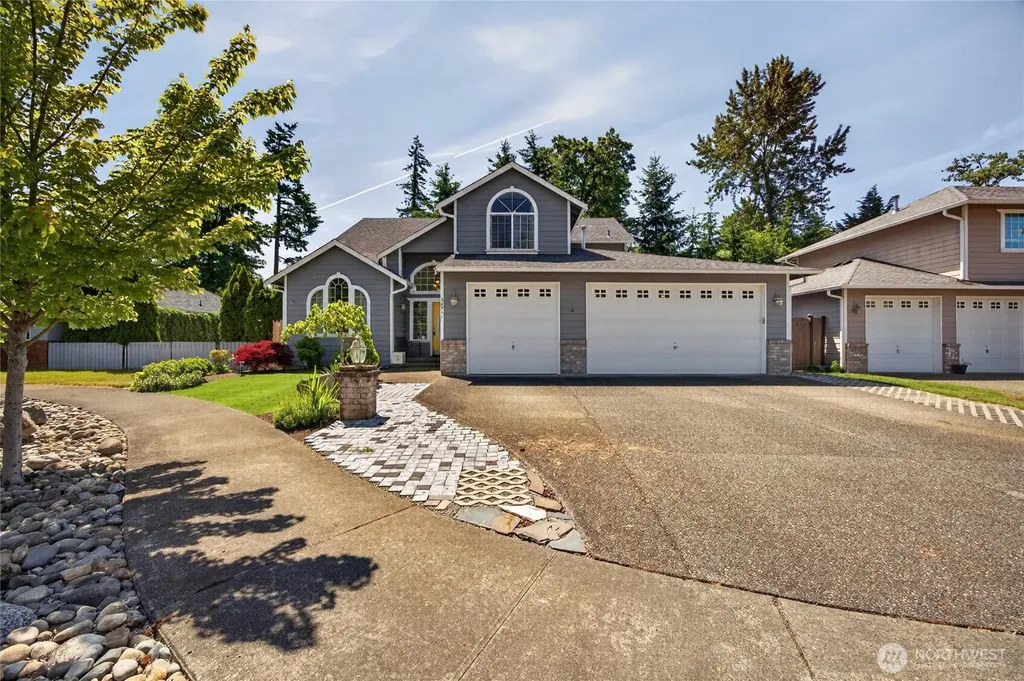 20511 SE 261st Place Covington WA 98042