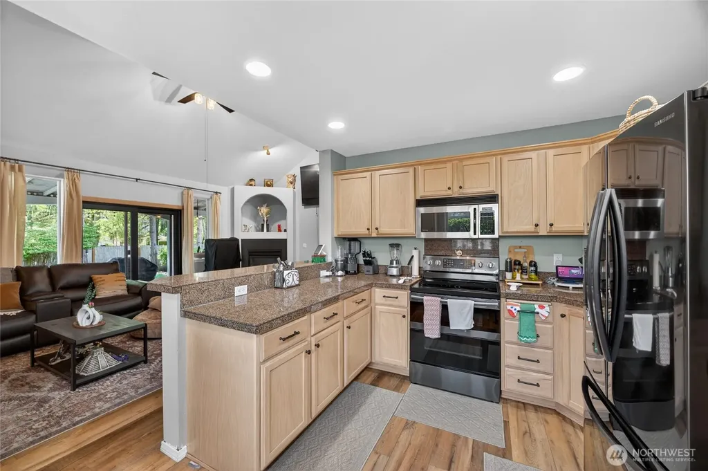 20511 SE 261st Place Covington WA 98042