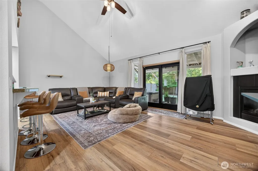 20511 SE 261st Place Covington WA 98042