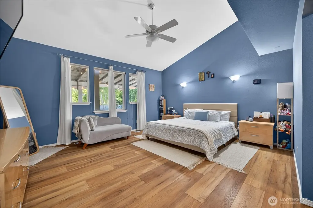 20511 SE 261st Place Covington WA 98042