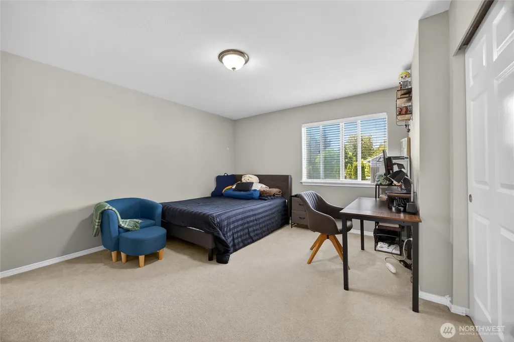 20511 SE 261st Place Covington WA 98042