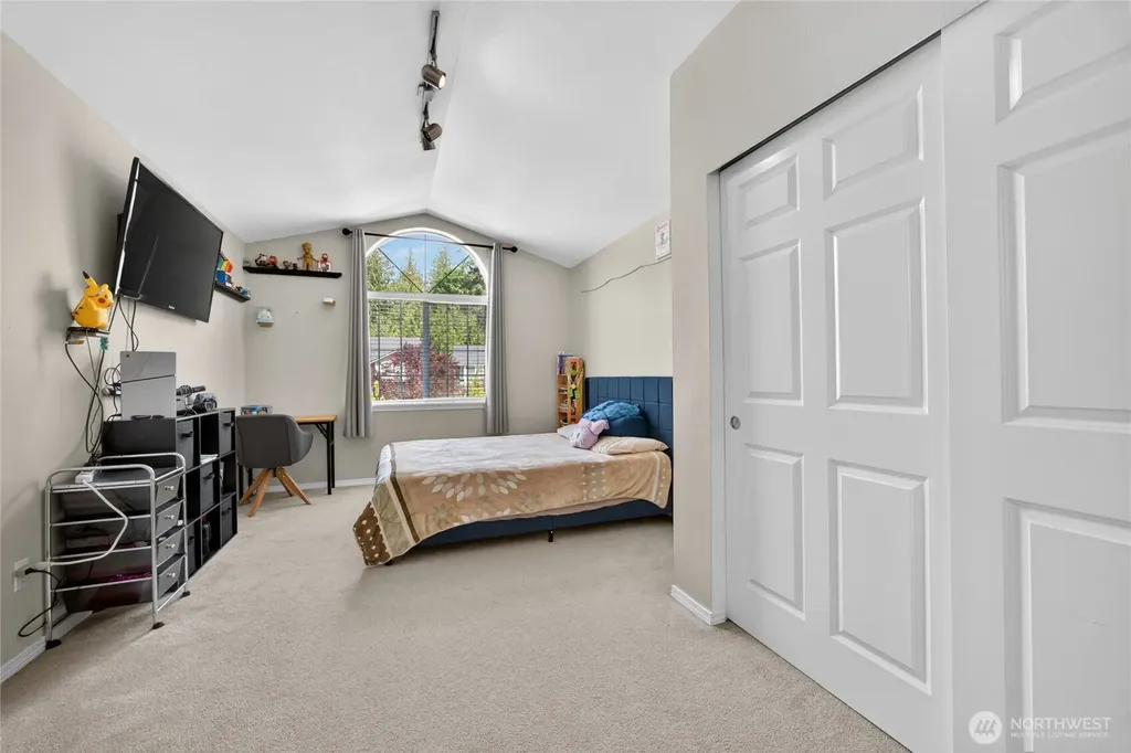 20511 SE 261st Place Covington WA 98042
