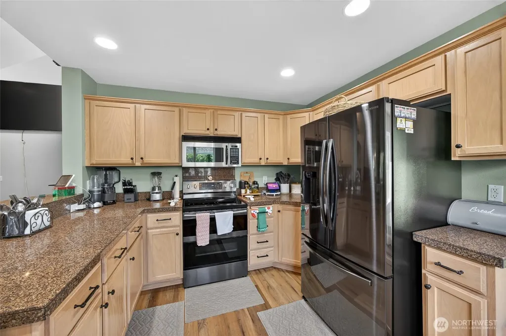 20511 SE 261st Place Covington WA 98042