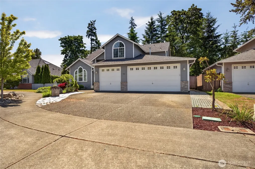20511 SE 261st Place Covington WA 98042