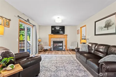 9224 60th Avenue Ct E Puyallup WA 98371