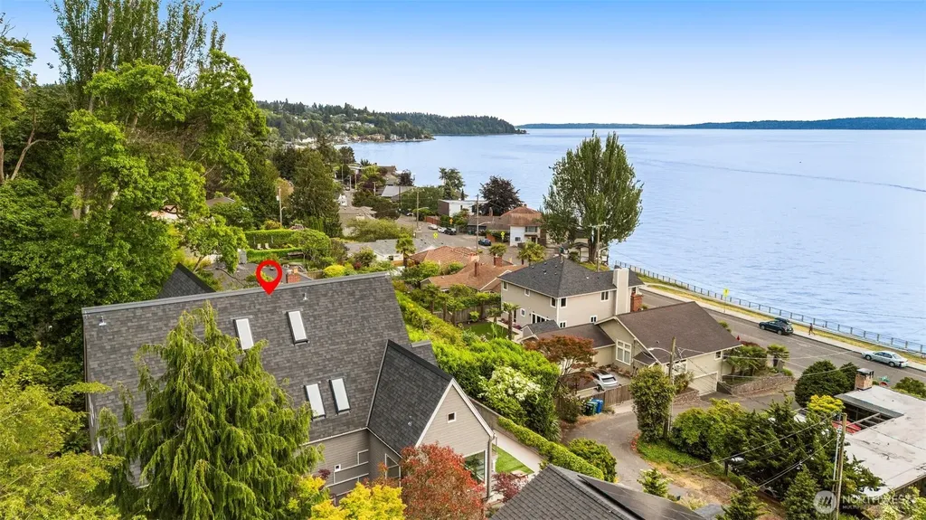 4622 57th Avenue SW Seattle WA 98116