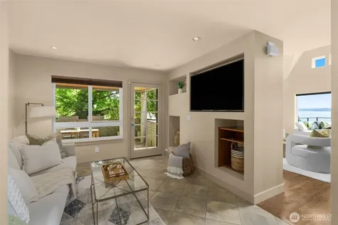 4622 57th Avenue SW Seattle WA 98116