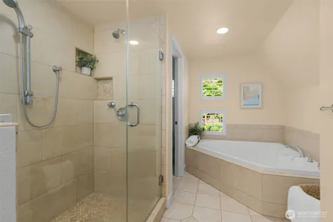 4622 57th Avenue SW Seattle WA 98116