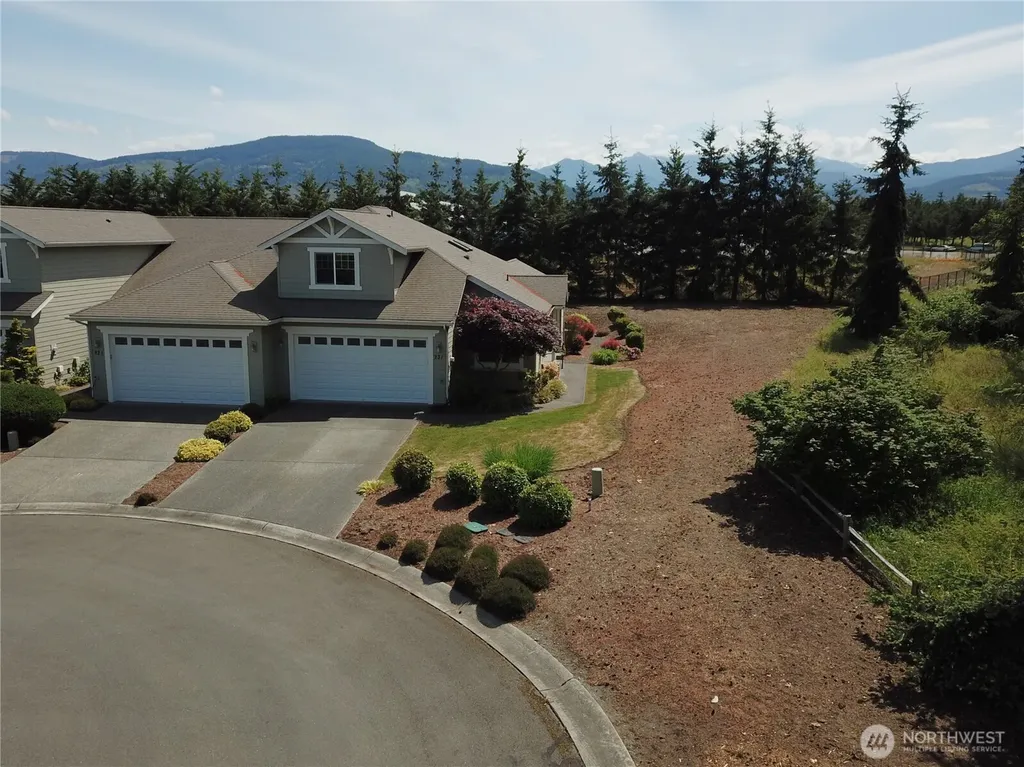 231 Snapdragon Lane Sequim WA 98382