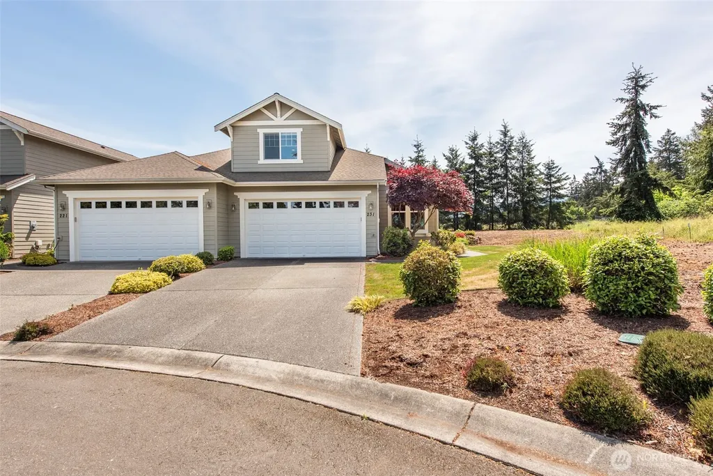 231 Snapdragon Lane Sequim WA 98382