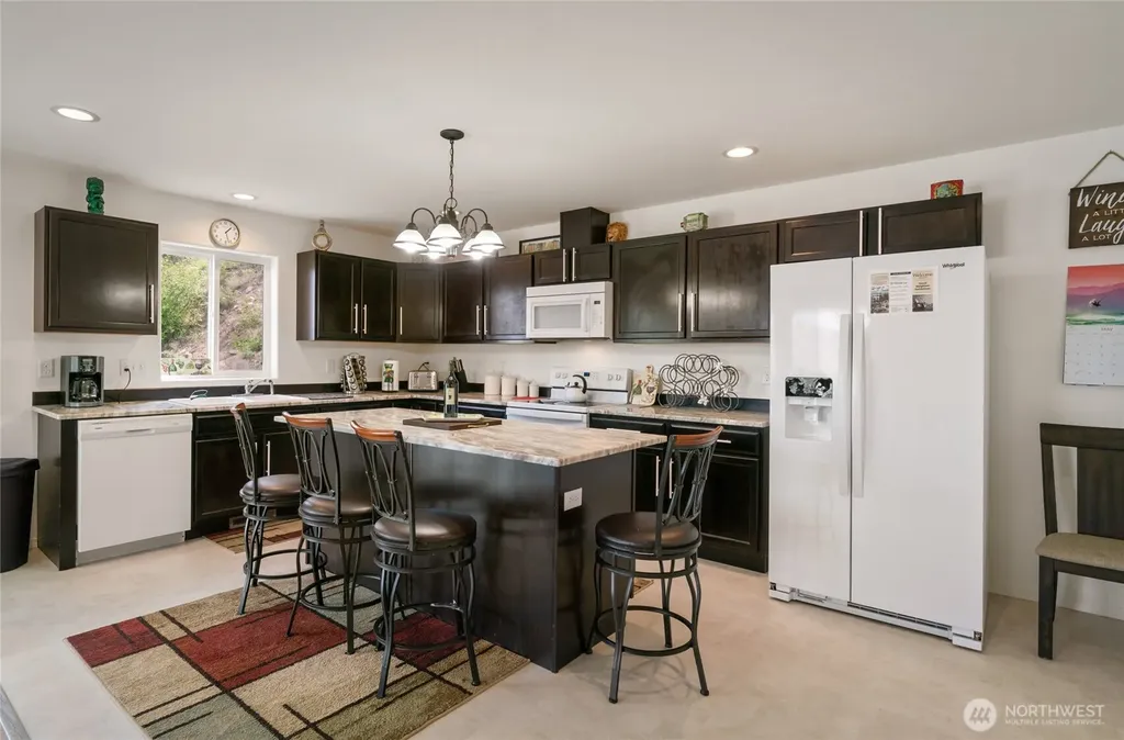 165 Granite Falls Road Chelan WA 98816