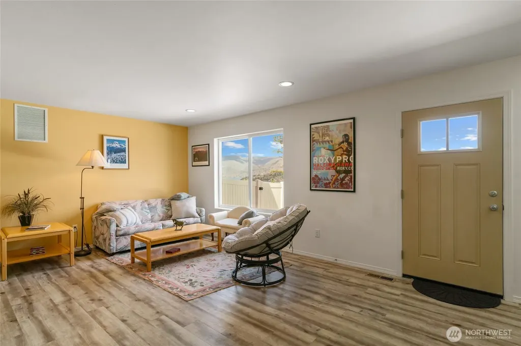 165 Granite Falls Road Chelan WA 98816
