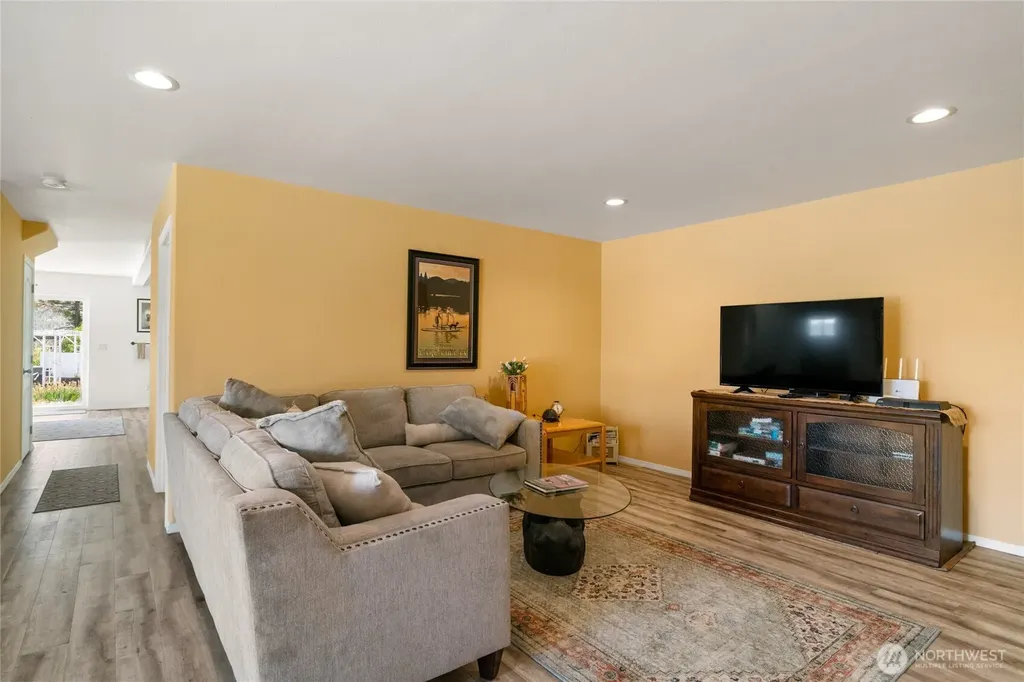 165 Granite Falls Road Chelan WA 98816
