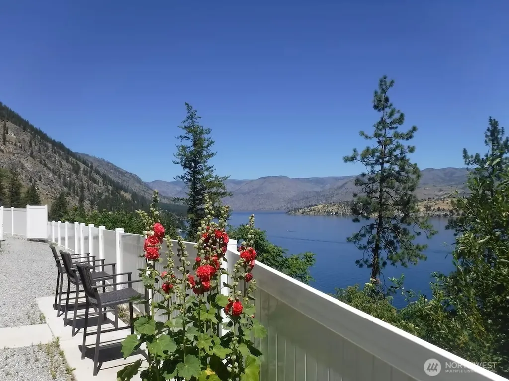 165 Granite Falls Road Chelan WA 98816