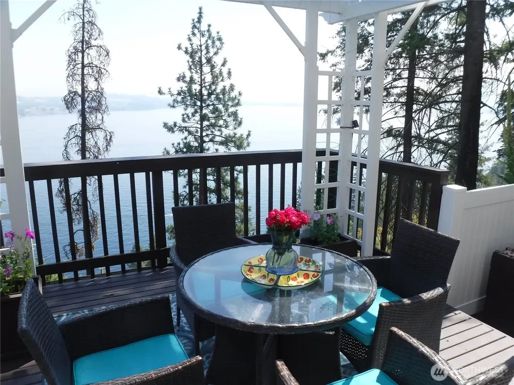 165 Granite Falls Road Chelan WA 98816