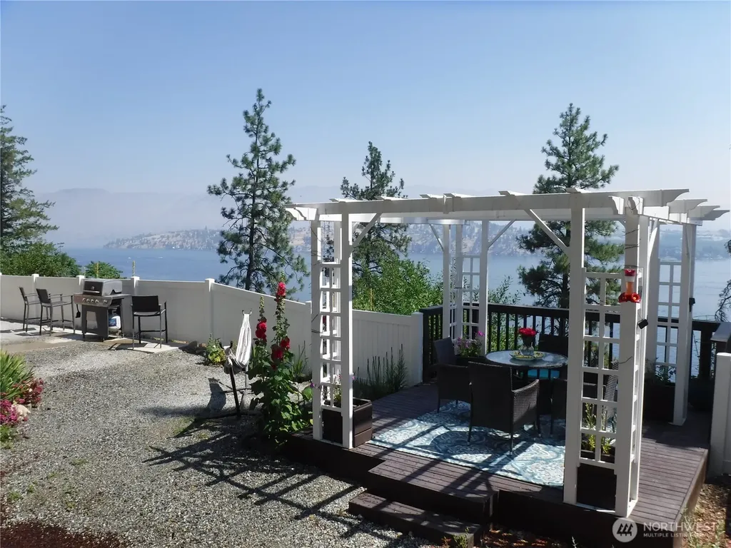 165 Granite Falls Road Chelan WA 98816
