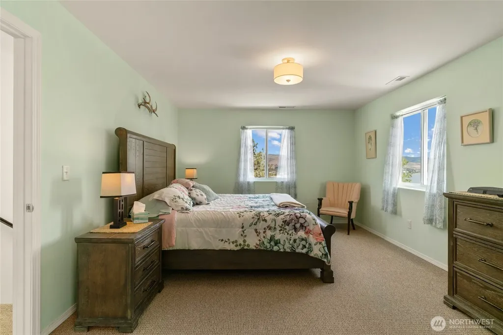 165 Granite Falls Road Chelan WA 98816