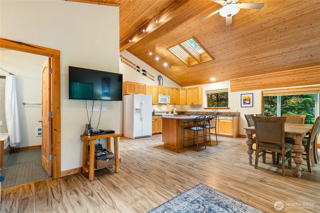 7469 Miller Way Glacier WA 98244