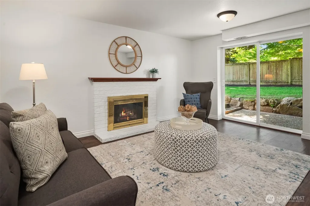 12913 NE 144th Place Kirkland WA 98034