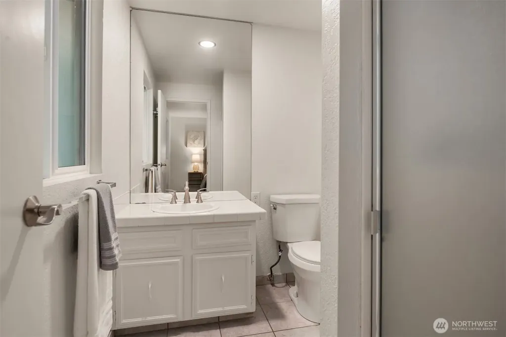 12913 NE 144th Place Kirkland WA 98034