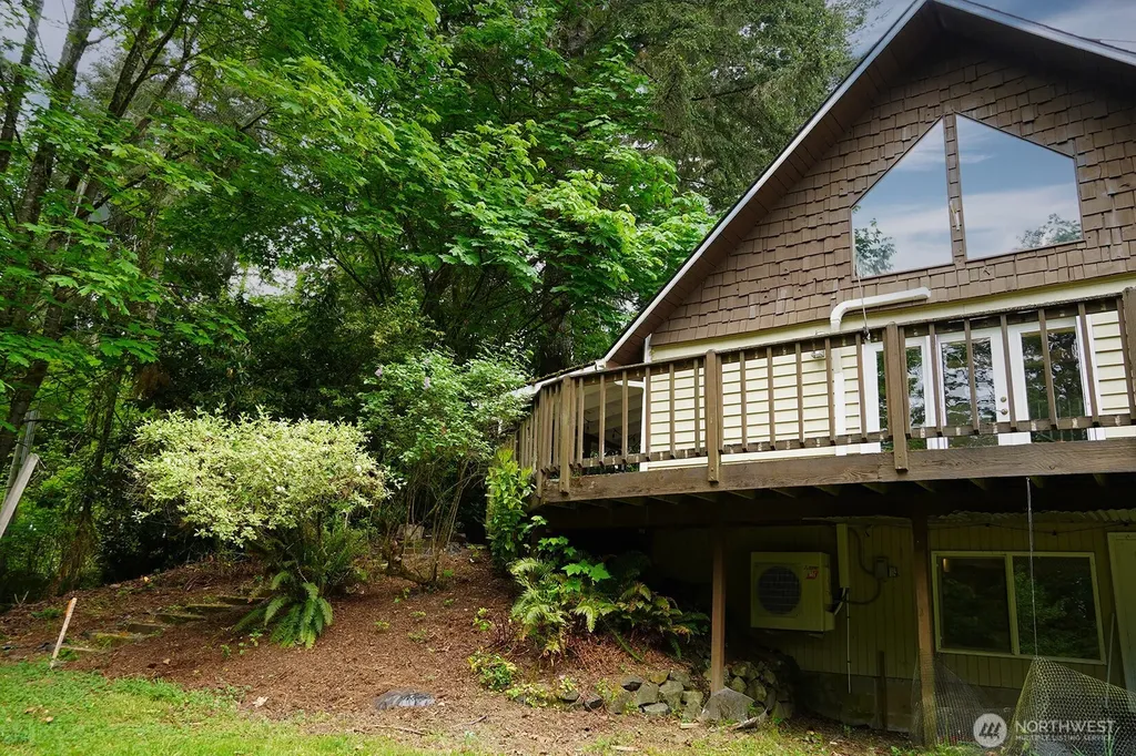 7512 Mirimichi Drive NW Olympia WA 98502