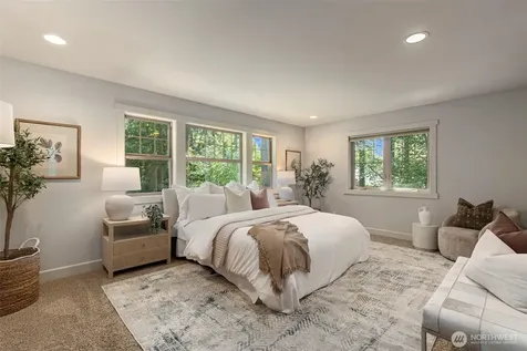 4810 Rose Avenue NE Bainbridge Island WA 98110