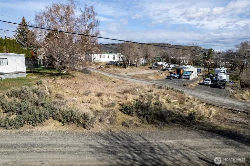239 Lincoln Avenue Electric City WA 99123