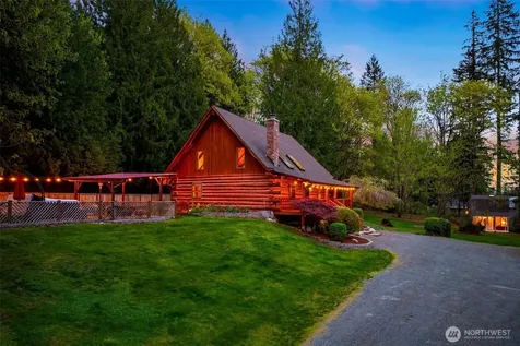 2804 269th Avenue NE Redmond WA 98053