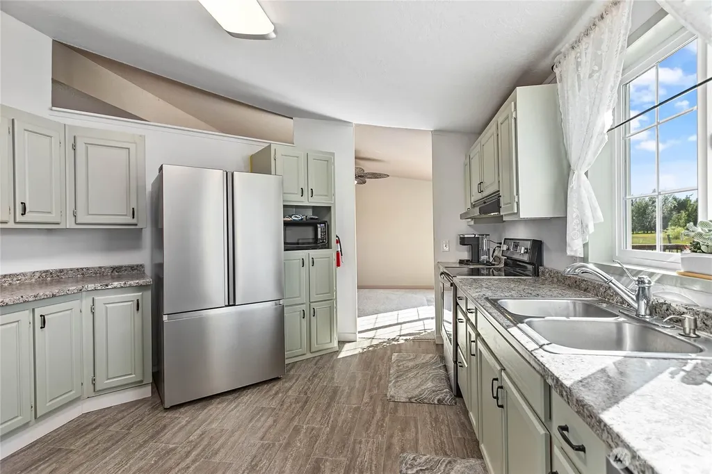 5375 Starry Road Bellingham WA 98226