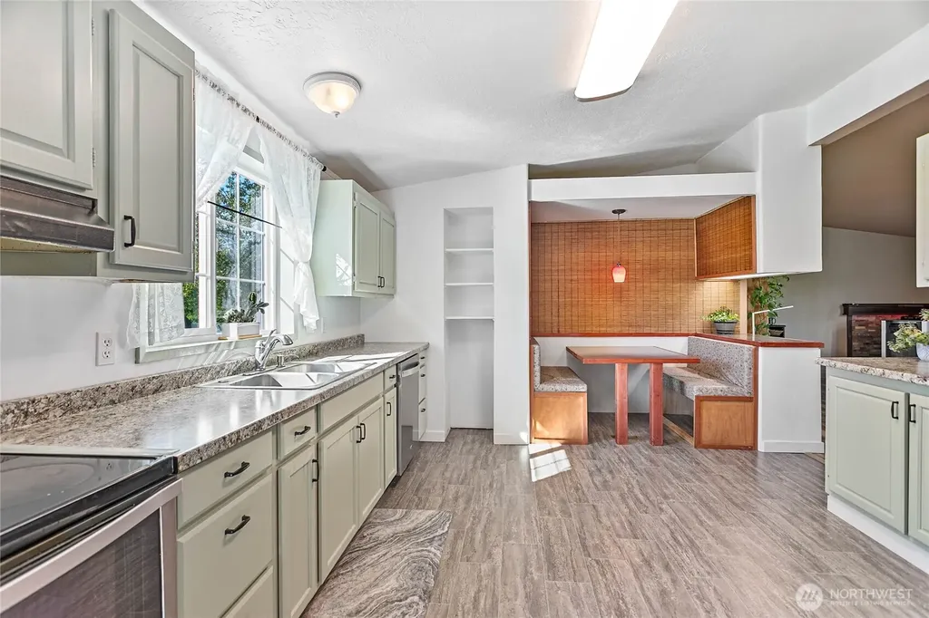 5375 Starry Road Bellingham WA 98226