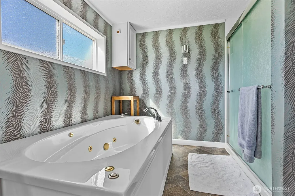 5375 Starry Road Bellingham WA 98226