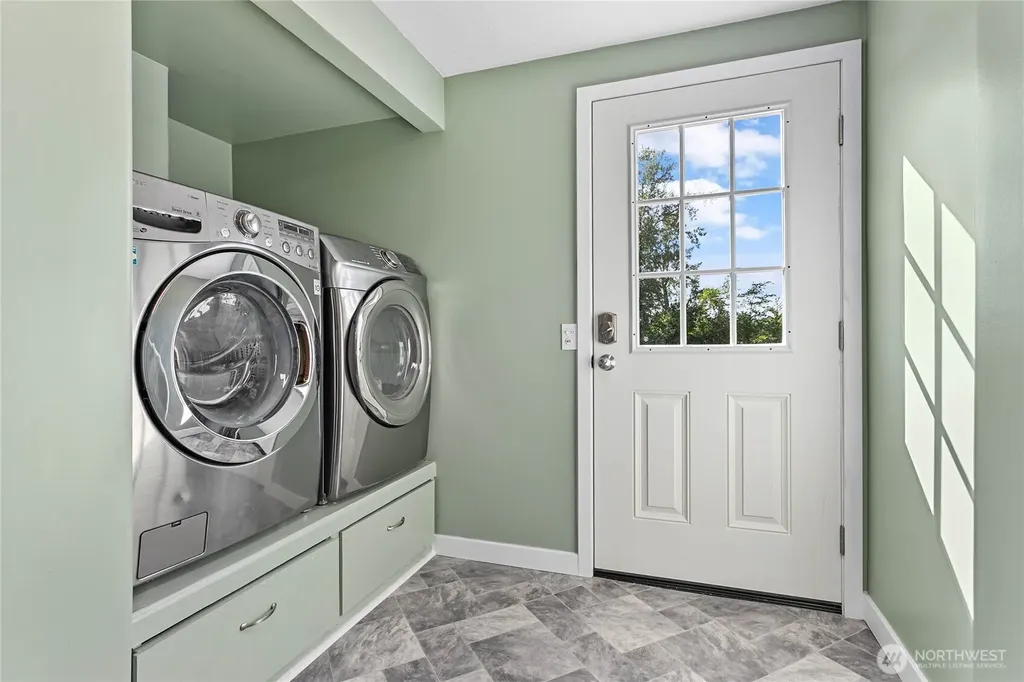 5375 Starry Road Bellingham WA 98226