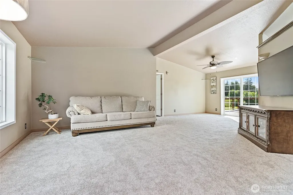 5375 Starry Road Bellingham WA 98226