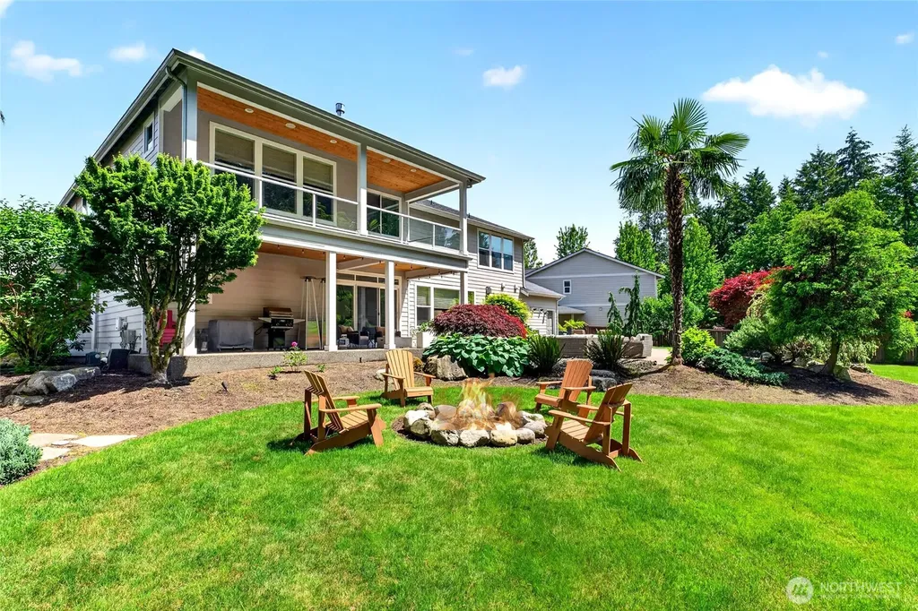 897 Spaulding Circle Buckley WA 98321