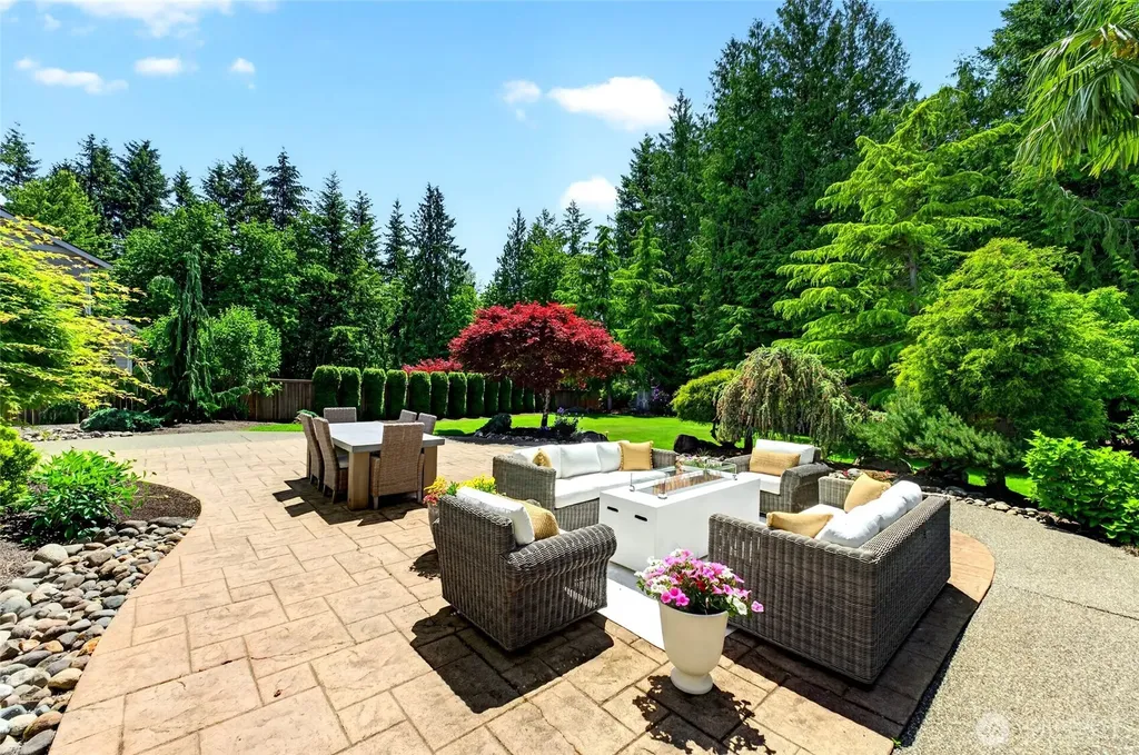 897 Spaulding Circle Buckley WA 98321