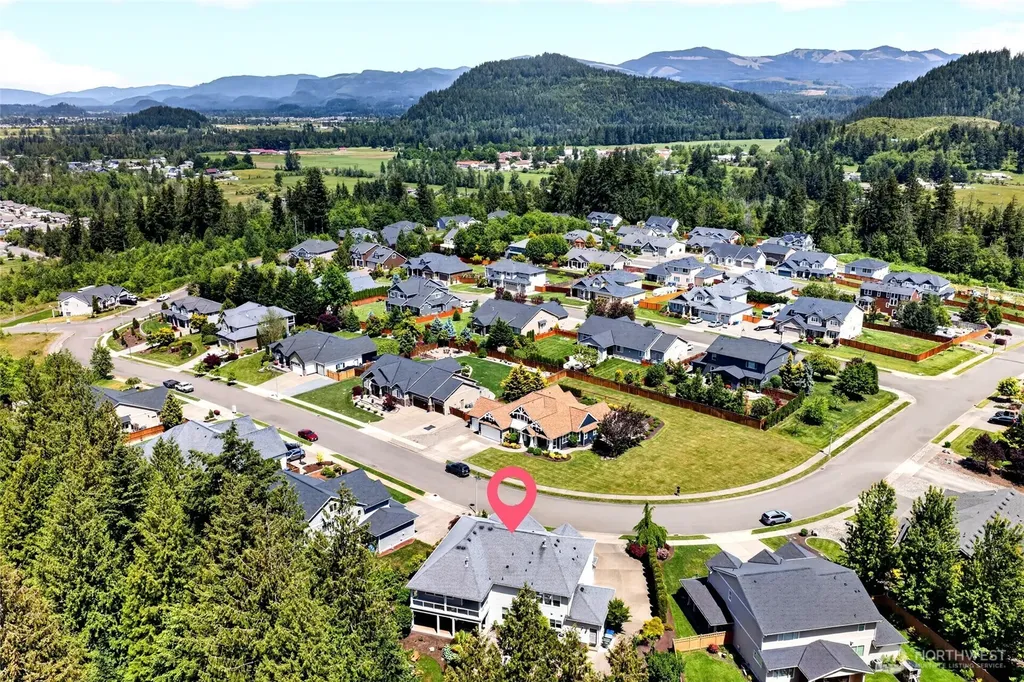 897 Spaulding Circle Buckley WA 98321
