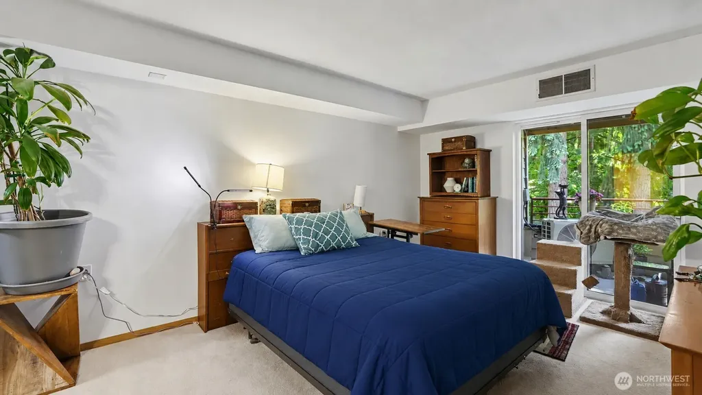 1750 152nd Avenue NE Bellevue WA 98007