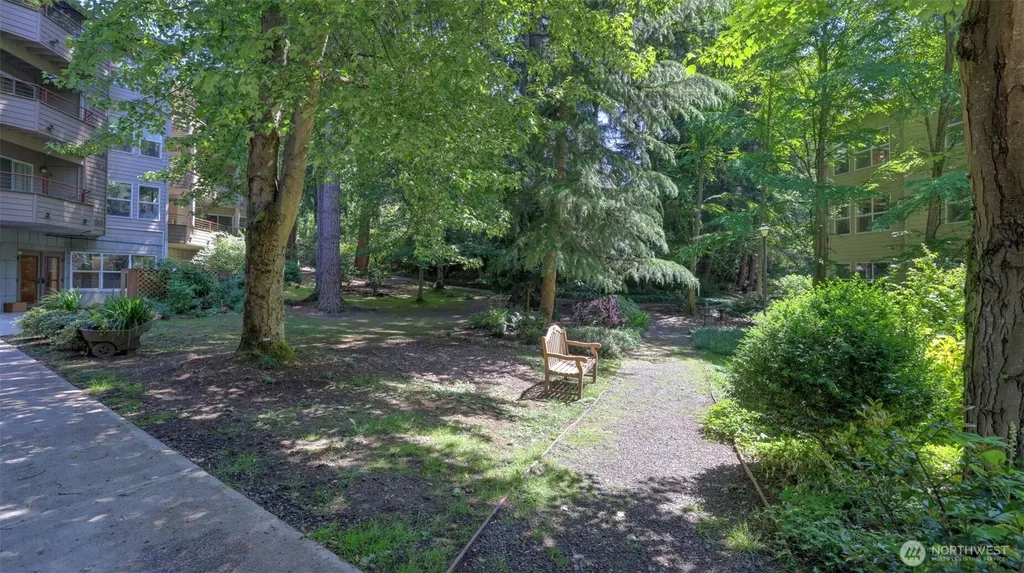 1750 152nd Avenue NE Bellevue WA 98007