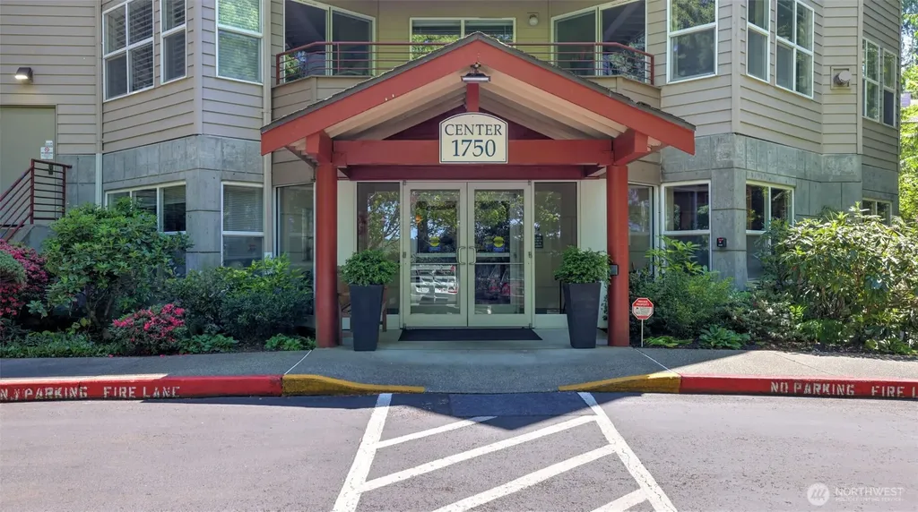 1750 152nd Avenue NE Bellevue WA 98007